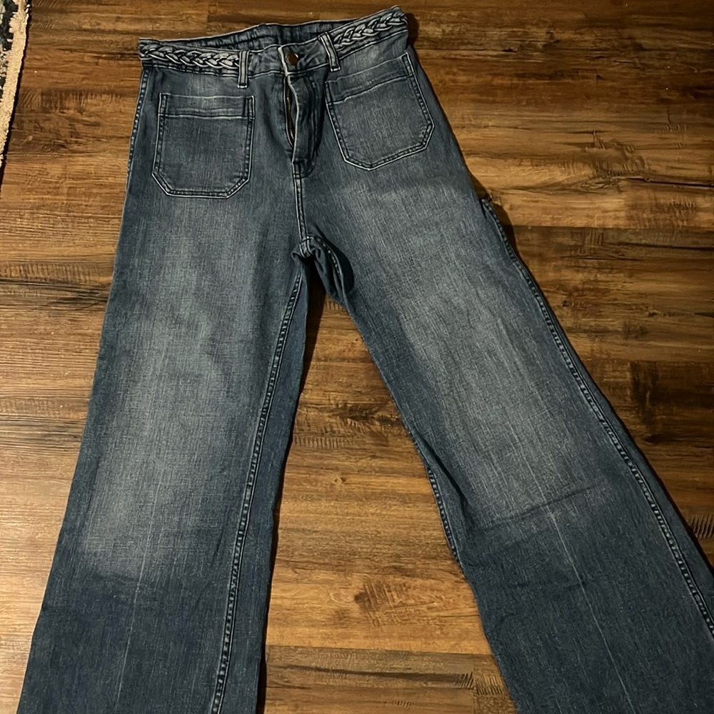 High waisted flared jeans